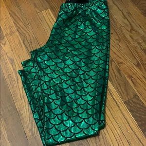 Torrid size 2 mermaid leggings